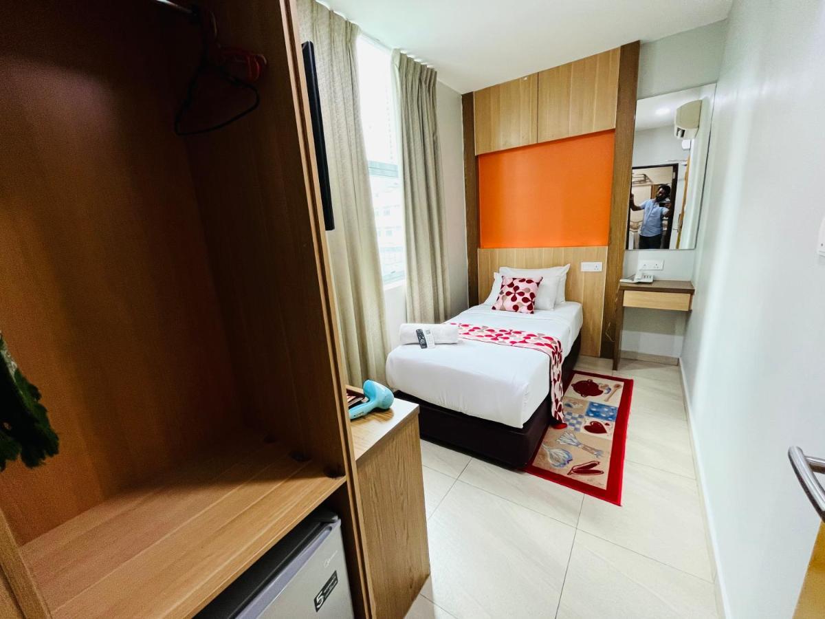 Prime Hotel At Trx Tower Куала Лумпур Екстериор снимка